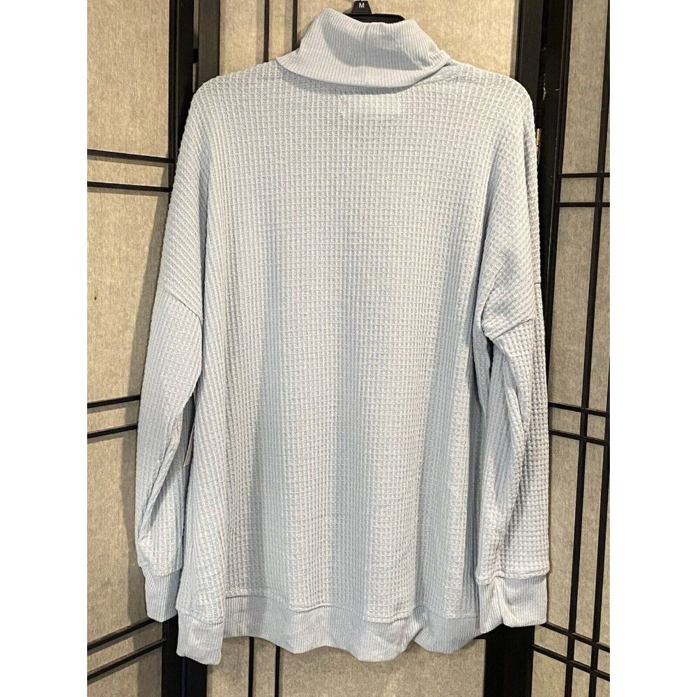 French Laundry Womens Sz 2X Baby Blue Waffle Knit Turtle Neck Snap Details - Picture 3 of 7